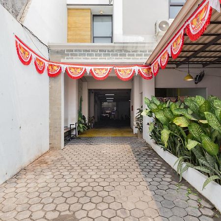 Reddoorz Plus Syariah Near Mall Pondok Indah Τζακάρτα Εξωτερικό φωτογραφία