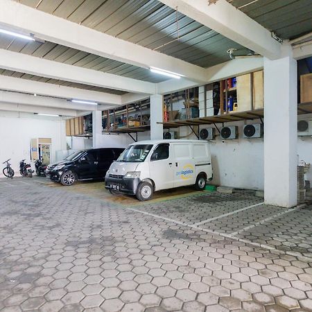 Reddoorz Plus Syariah Near Mall Pondok Indah Τζακάρτα Εξωτερικό φωτογραφία