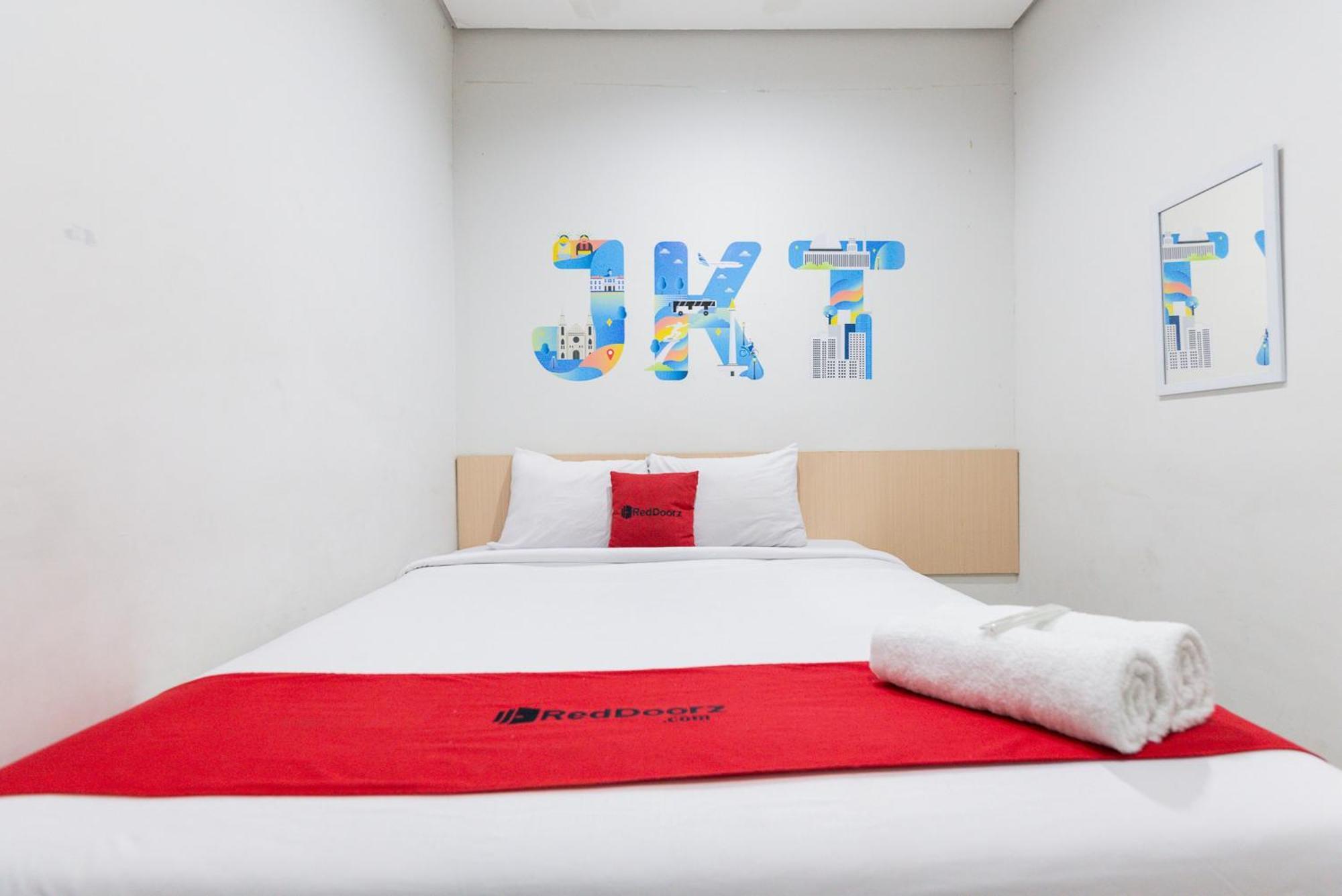 Reddoorz Plus Syariah Near Mall Pondok Indah Τζακάρτα Εξωτερικό φωτογραφία