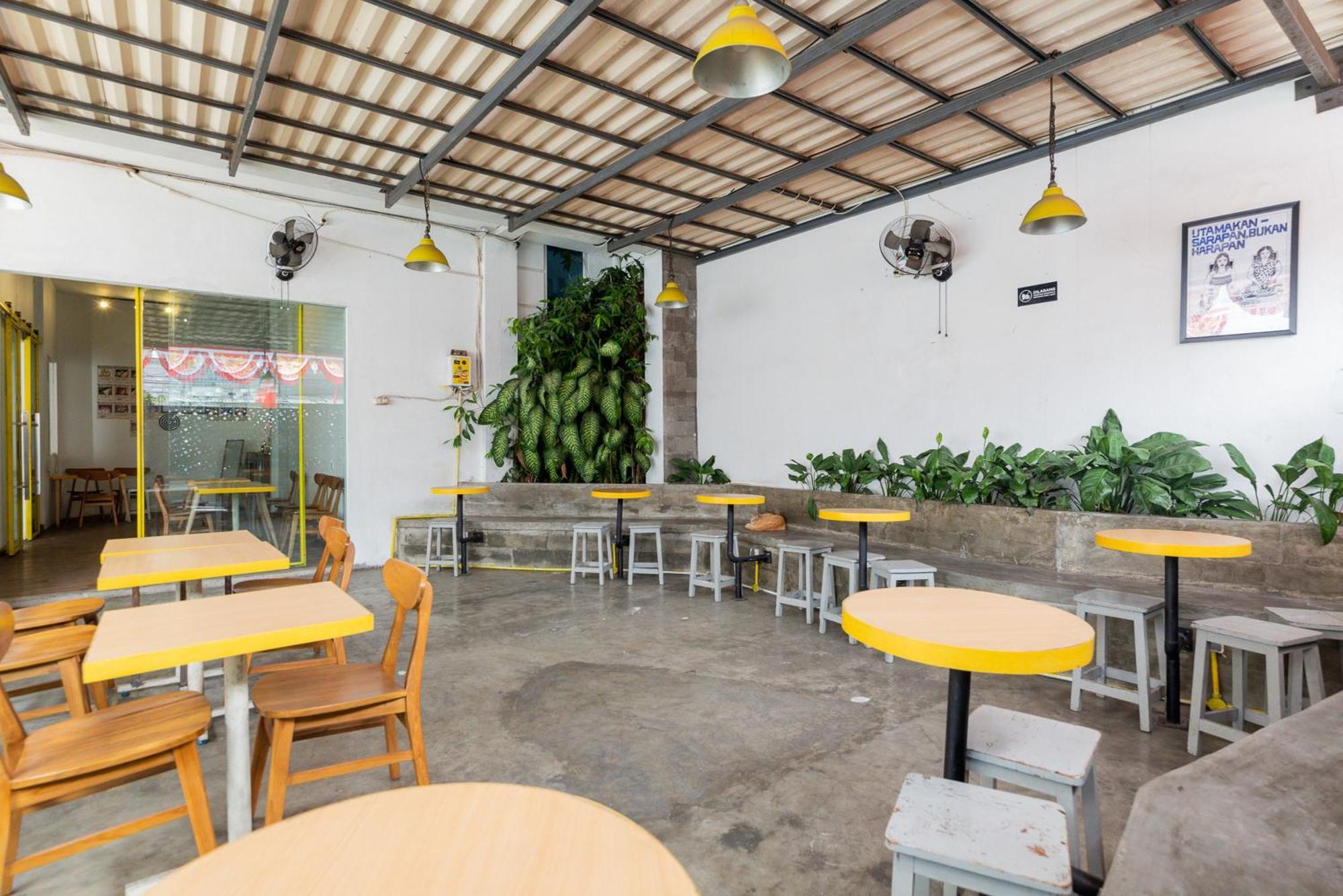 Reddoorz Plus Syariah Near Mall Pondok Indah Τζακάρτα Εξωτερικό φωτογραφία