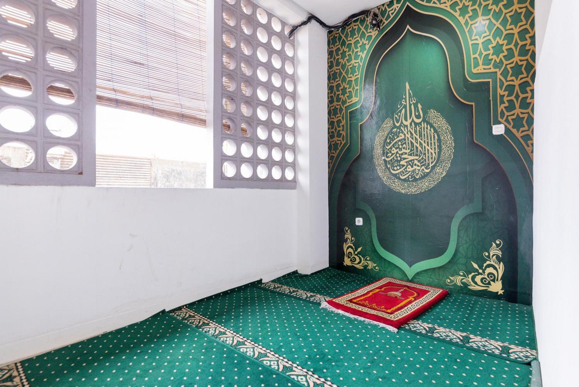 Reddoorz Plus Syariah Near Mall Pondok Indah Τζακάρτα Εξωτερικό φωτογραφία